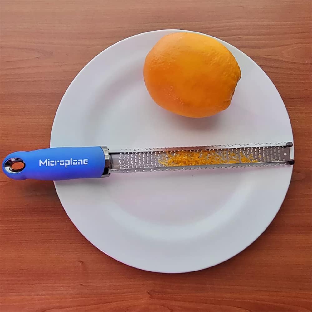 Microplane Premium Classic Zester (Classic Blue)