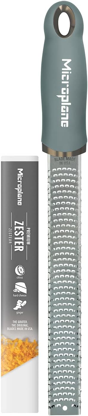 Microplane Premium Classic Zester - Eucalyptus Green | Lemon Zester tool, Hard Cheese & Vegetable Grater | For Citrus, Parmesan Cheese, Garlic, Ginger, Nutmeg | Fine Stainless Steel Blade, Made in USA