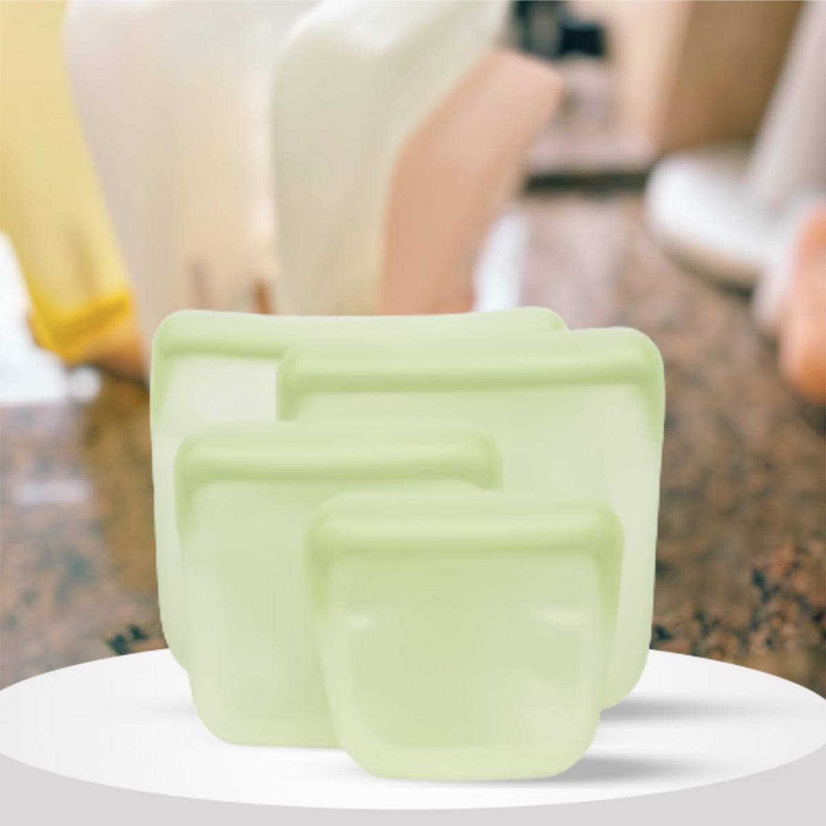 purifyou Set of 5 Reusable Silicone Storage Snack Bags 6oz / 16oz / 32oz / 64oz Self-Seal Food Storage Container for Fruits, Vegetables, Sandwiches, Dishwasher Safe & Leak-free (LimeCream, 16oz)