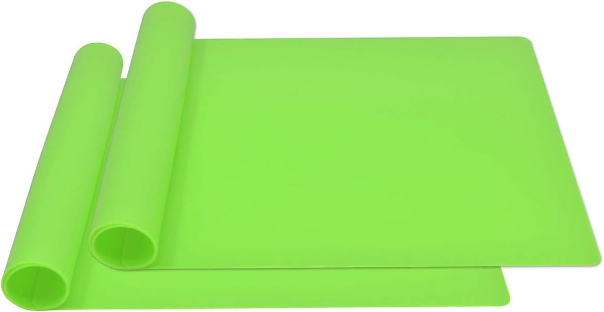 Silicone Placemats, Food-Grade Non-Slip Waterproof, Dining, Stain Resistant, Countertop Protector, Kitchen Counter Mat, Heat Resistant, Baking mat Dishwasher Safe (23.6"×15.7"-2pack, Green)