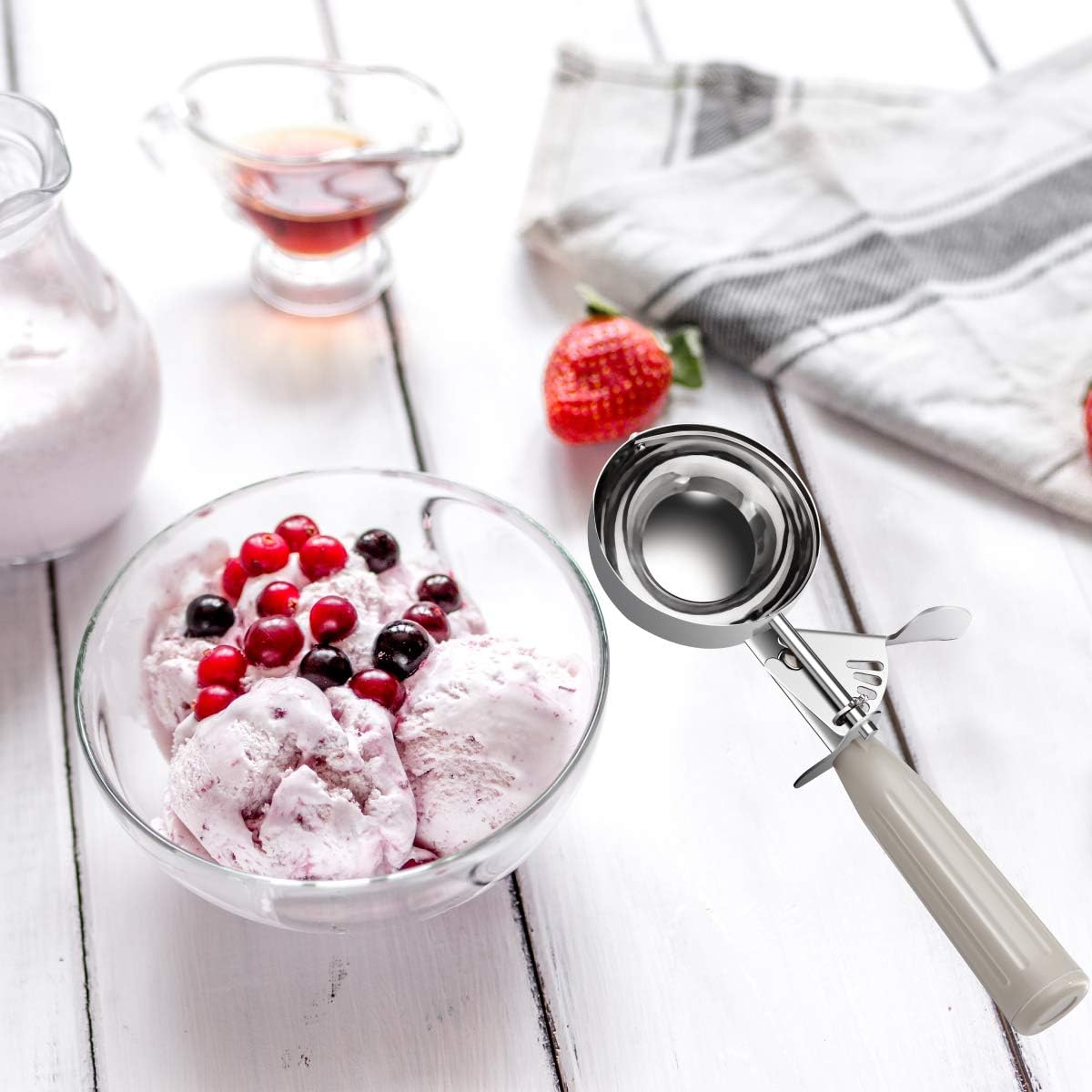 Commercial-Grade Ice Cream Scooper 3.25 oz, 18/8 Stainless Steel Cookie Scoop with Plastic Handle, Portion Control Disher Scoop for Bakeries, Restaurants & Dessert Shops, #10, Ivory