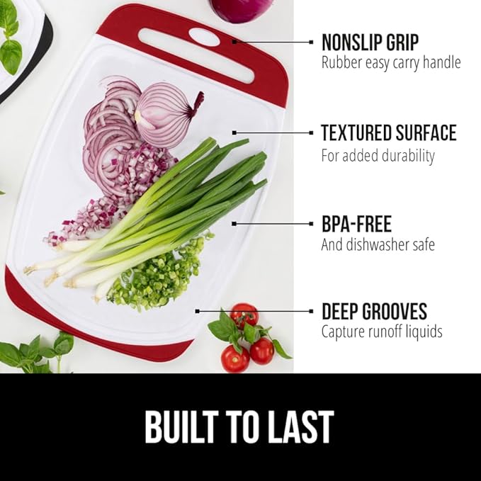 GORILLA GRIP BPA-Free Reversible Kitchen Cutting Board Set of 3, US Designed, Nonporous, Juice Grooves Catch Liquid, Slip Resistant Border, Durable Food Chopping Boards, Christmas Kitchen Decor, Red