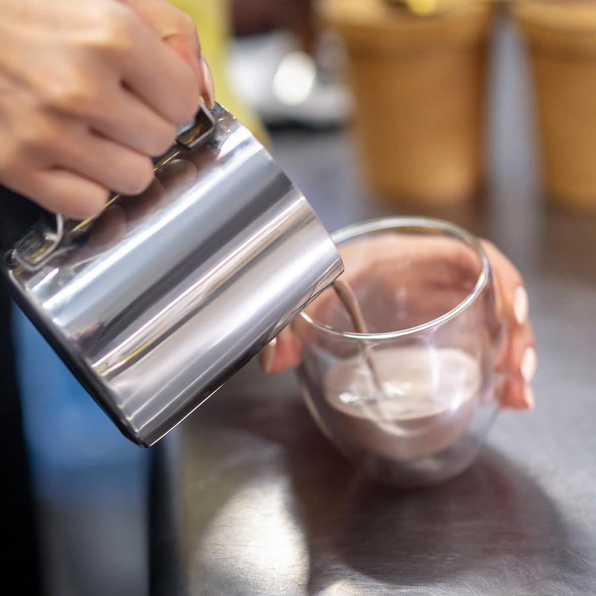 2 Pcs Stainless Steel Measuring Cup with Handle and Pour Lip, Metal Pitcher with Oz and ML marking, 16OZ/500ML), Heavy-Duty Pitcher