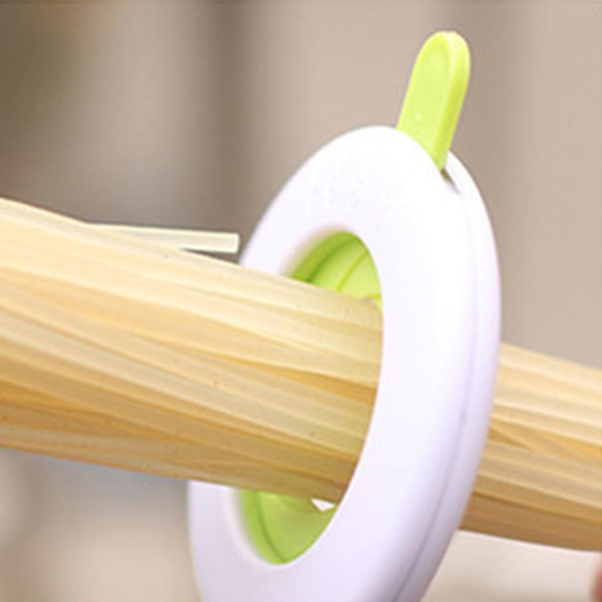 2 PCS Spaghetti Measuring Tools, Pasta Measuring Device, Kitchen Cookware with 4 Adjustable Scales to Control the Amount of Noodles