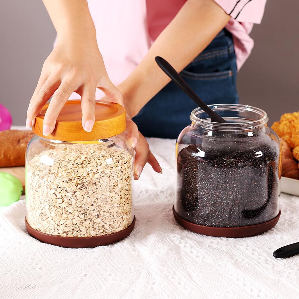 SAIOOL Large Capacity Screw Glass Food Storage Jars (Set of 2) - Diam 15cm x H16cm 2000ML Kitchen Canisters for Flour, Rice, Pasta, Leakproof Design with Yellow Wood Lid & Accessories