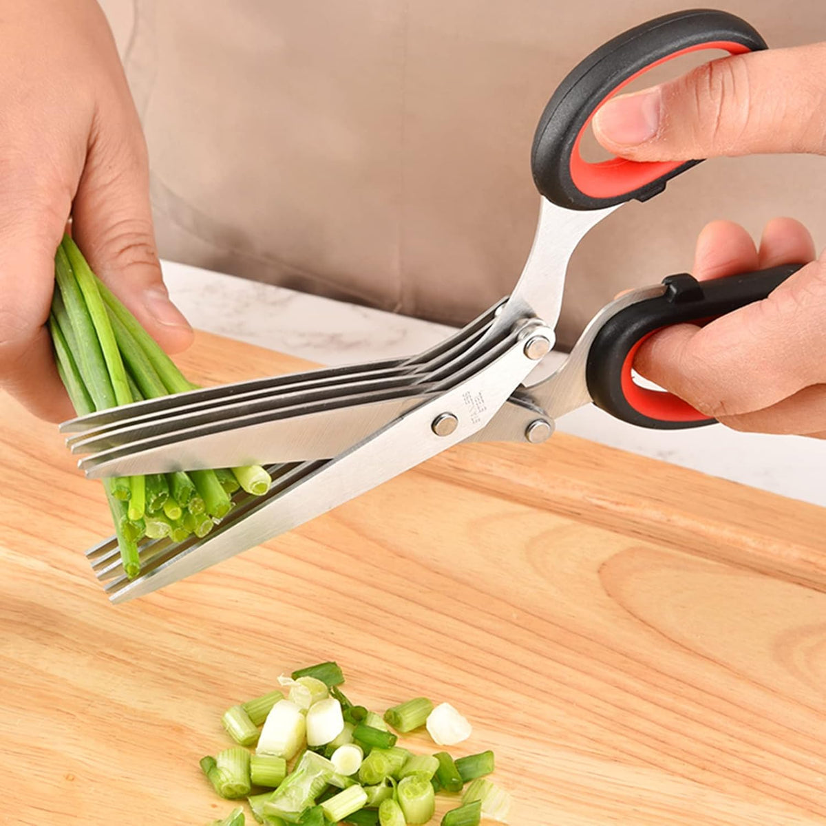 Herb scissors, Multipurpose Cutting Shears with 5 Blade Kitchen Salad Scissors, Safety Cover and Cleaning Comb for Chopping Cilantro Onion Basil Chive Parsley, Black