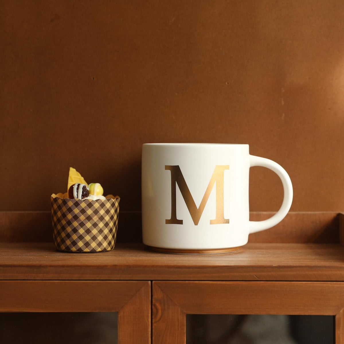 COLLECTIVE HOME - Monogram Ceramic Mugs, 15 oz Golden Initial Coffee Cups, Elegant Alphabet Tea Mugs, Elegant Personalized Mug with Gift Box, Unique Mug with Double Side Capital Letter (M)
