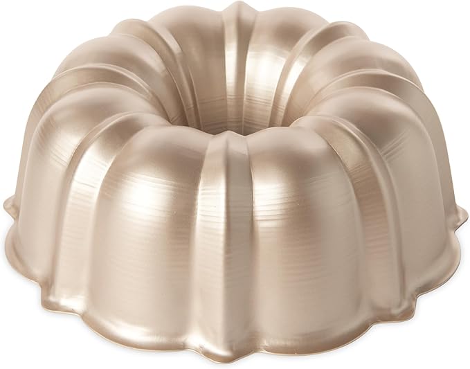 Nordic Ware Formed Bundt, 12 Cup, Golden Hour