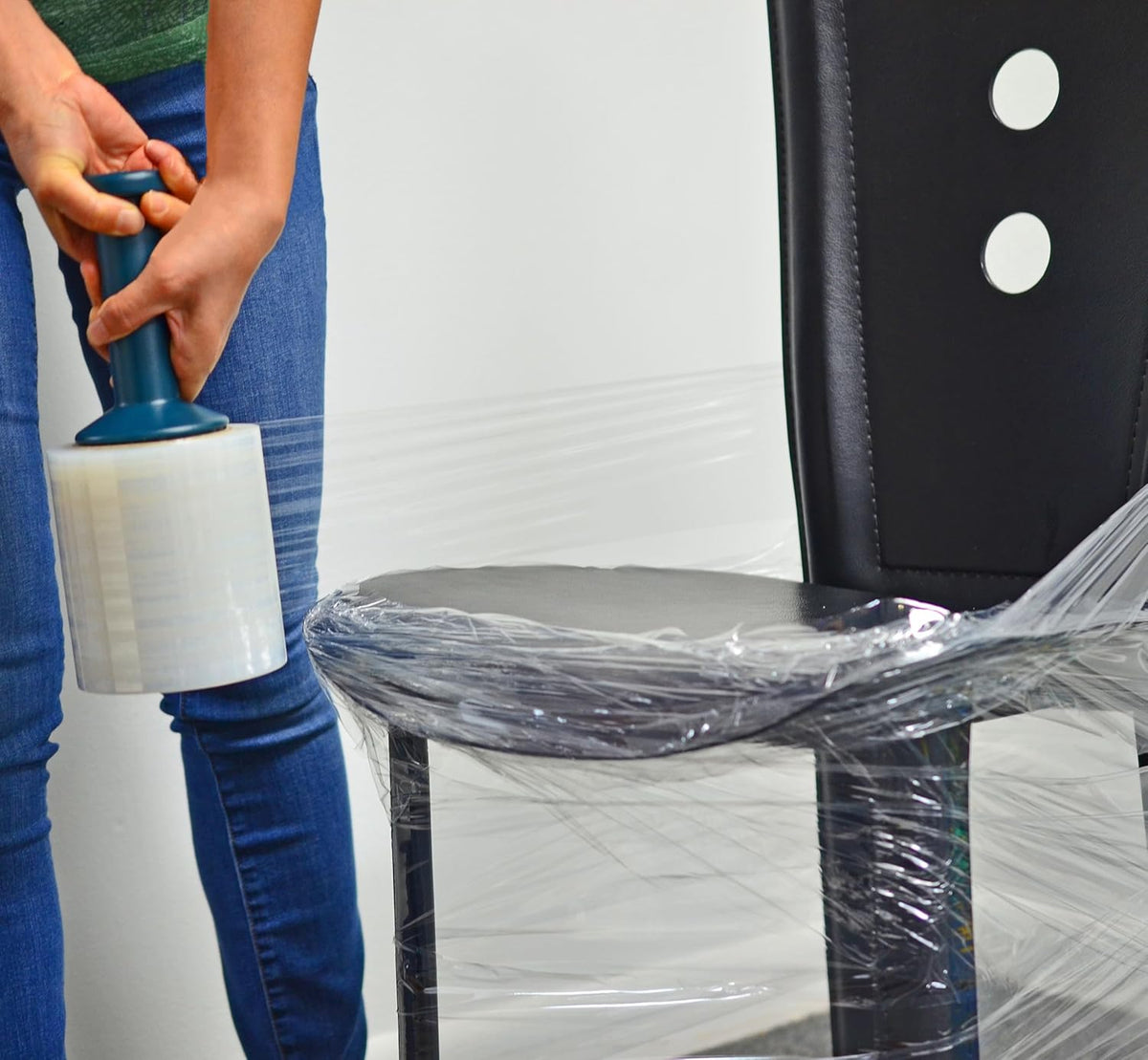 WOD SFCB80 Heavy Duty Hand Stretch Film Wrap 80 Gauge Thick with Dispenser - Clear Shrink Wrap Ideal for Moving, Packing, & Palletizing Applications: 3" in. x 1000 Ft (6-Rolls)