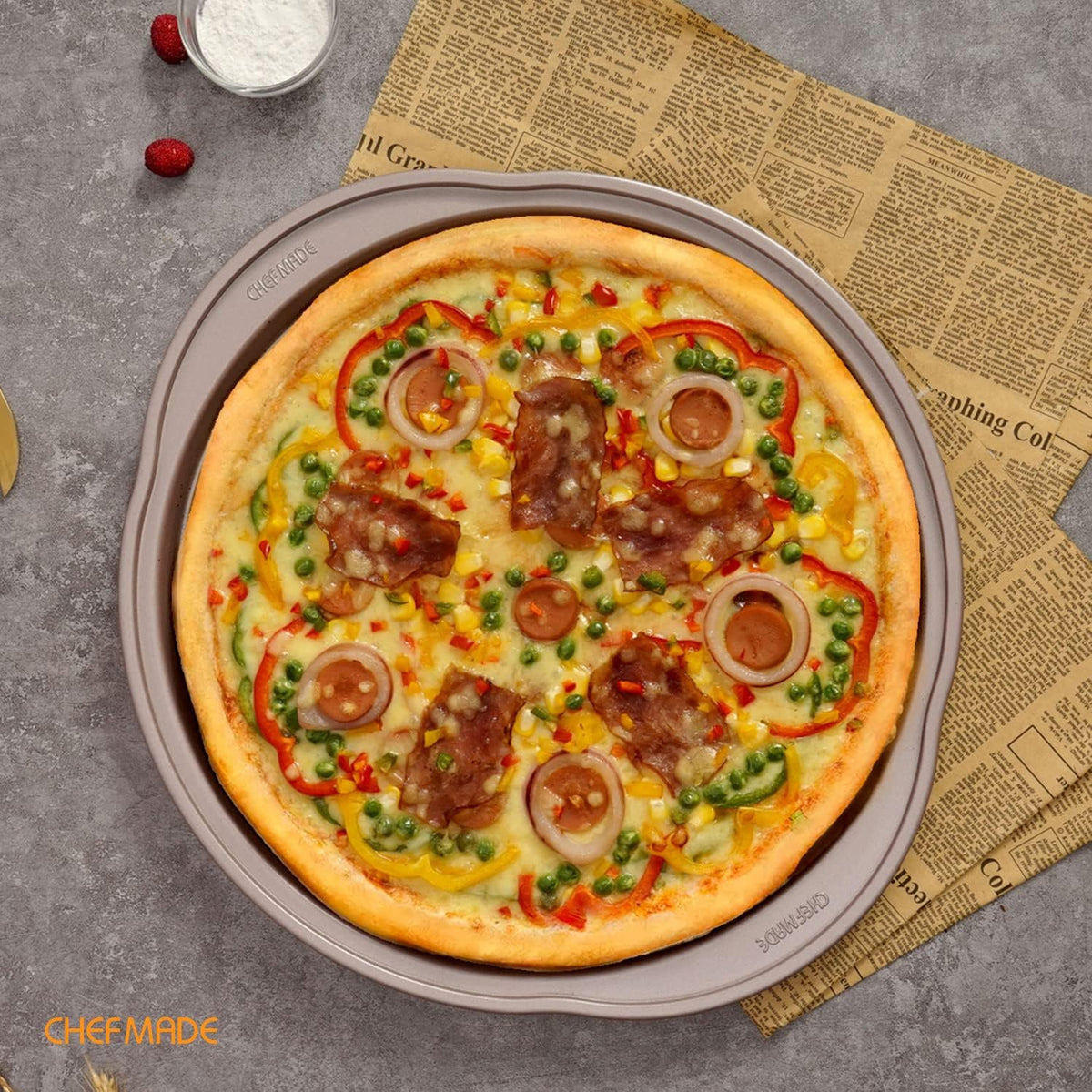 CHEFMADE Pizza pan, 14 Inch Non-Stick Pizza Tray Bakeware for Oven Baking (Champagne Gold)