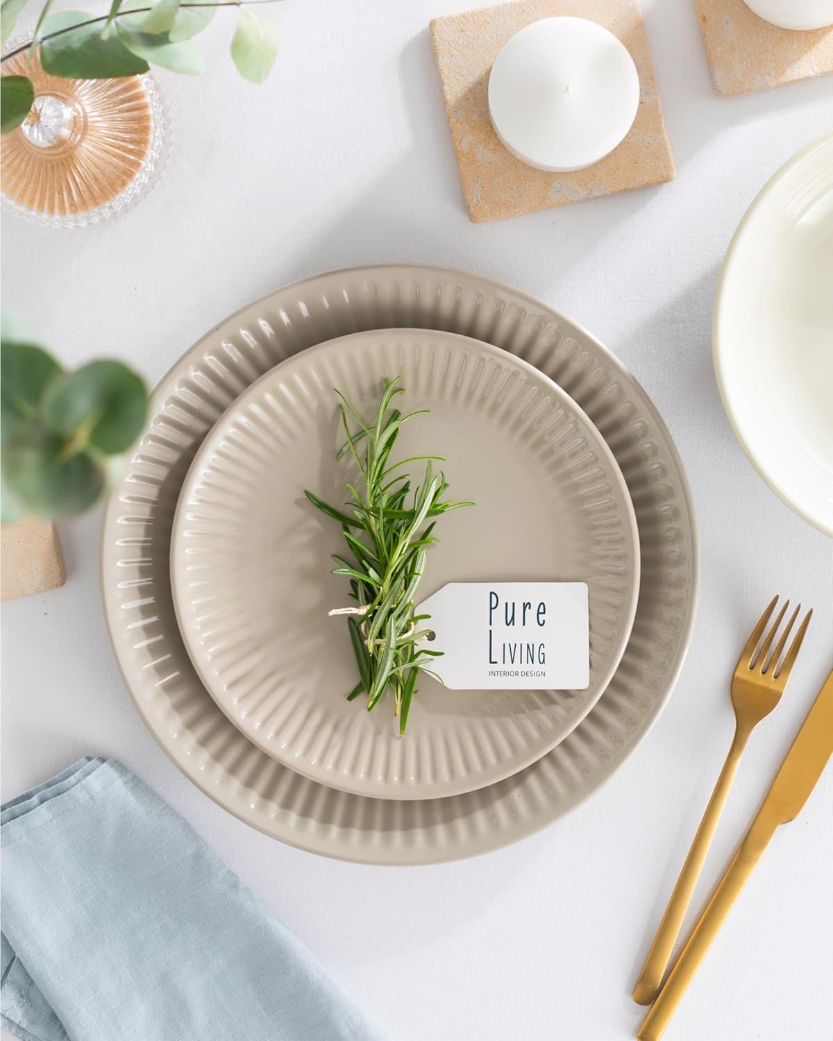 Stoneware Dinnerware Set for 4 People HYGGE 12-Piece - Elegant Scandi Design - Premium Dish Set - Bowl and Plate Set - Tableware for 4 People in a Ribbed Design - Pure Living in Light Brown