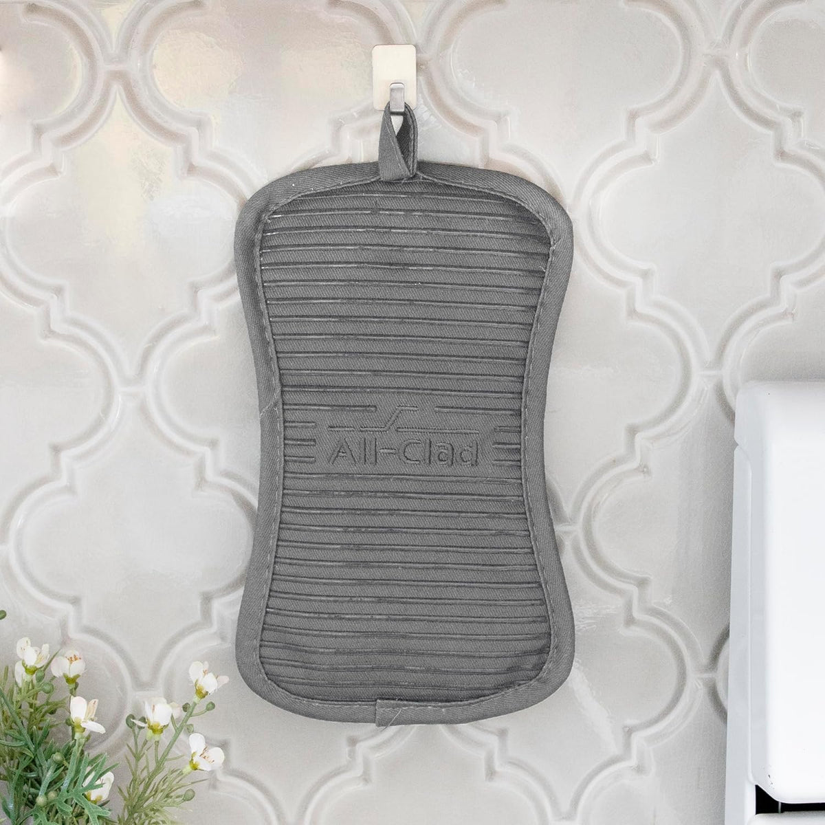 All-Clad Premium Pot Holder & Hot Pad: Heat Resistant to 500 Degrees - 100% Cotton, 10"x6.25" Hot Pad for Kitchen and Barbeque, 4-Pack, Pewter
