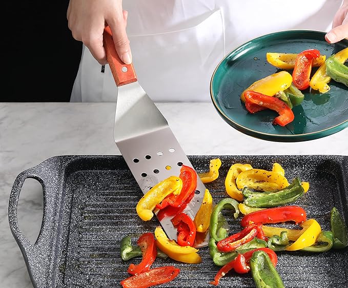 New Star Foodservice 36312 Wood Handle Flexible Grill Turner/Spatula, 14.5-Inch, Perforated