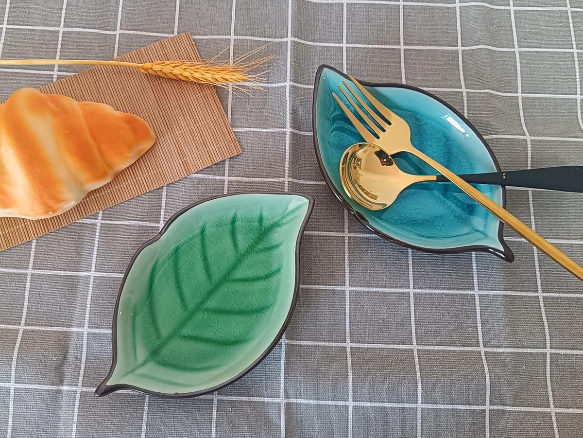 Ceramic Spoon Rest for Stove Top, Ice Cracks Leaf Cute Spoon Rest for Kitchen Counter, Cooking Spoon Holder for Kitchen Counter, Utensil Rest Spatula Rest Ladle Holder Tong Rest, 1 PC (A, Emerald)