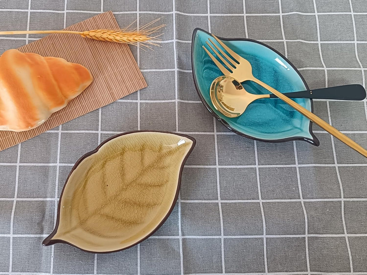 Ceramic Spoon Rest for Stove Top, Ice Cracks Leaf Cute Spoon Rest for Kitchen Counter, Cooking Spoon Holder for Kitchen Counter, Utensil Rest Spatula Rest Ladle Holder Tong Rest, 1 PC (A, Fall yellow)